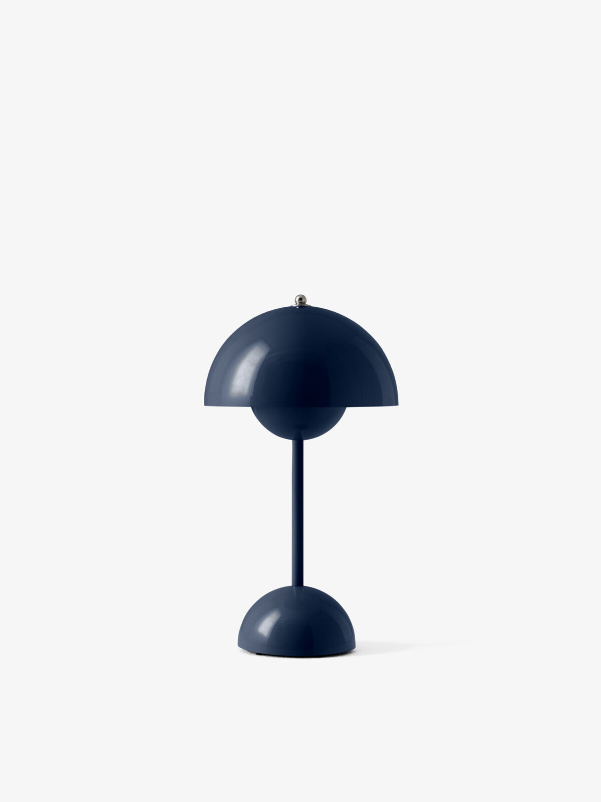 Flowerpot VP9 rechargeable table lamp