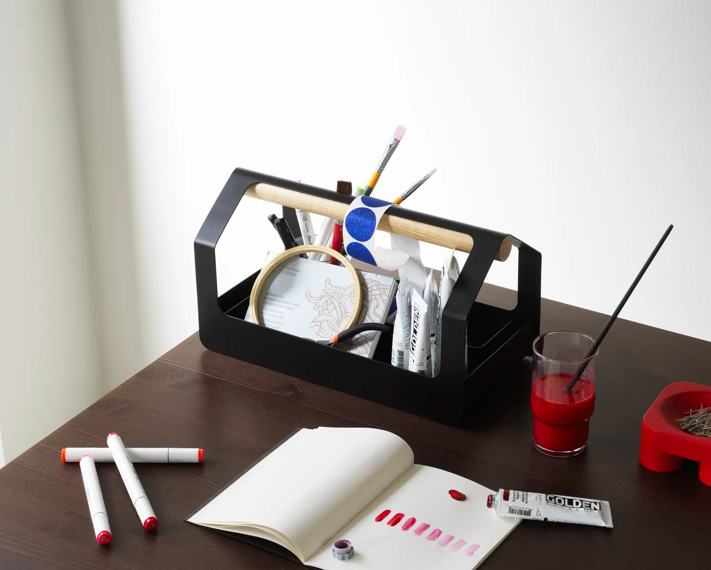 #color_Black