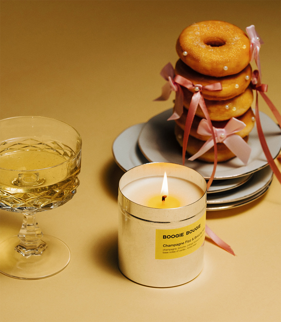 #color_CHAMPAGNE FIZZ & BRIOCHE KISS