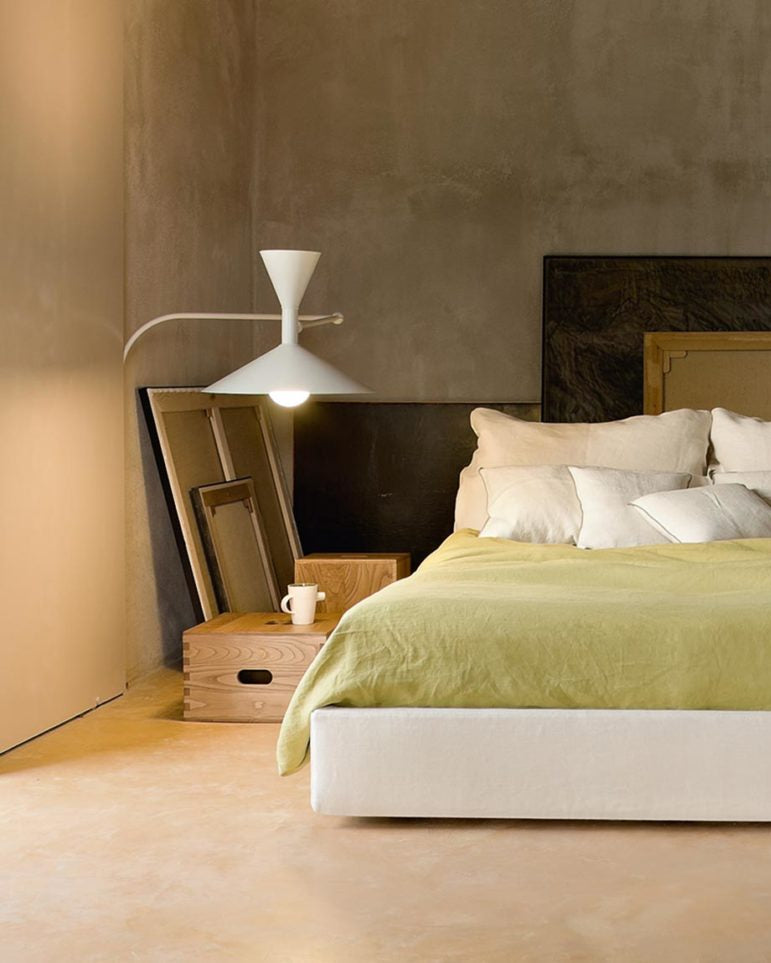 WHITE MARSEILLE LAMP