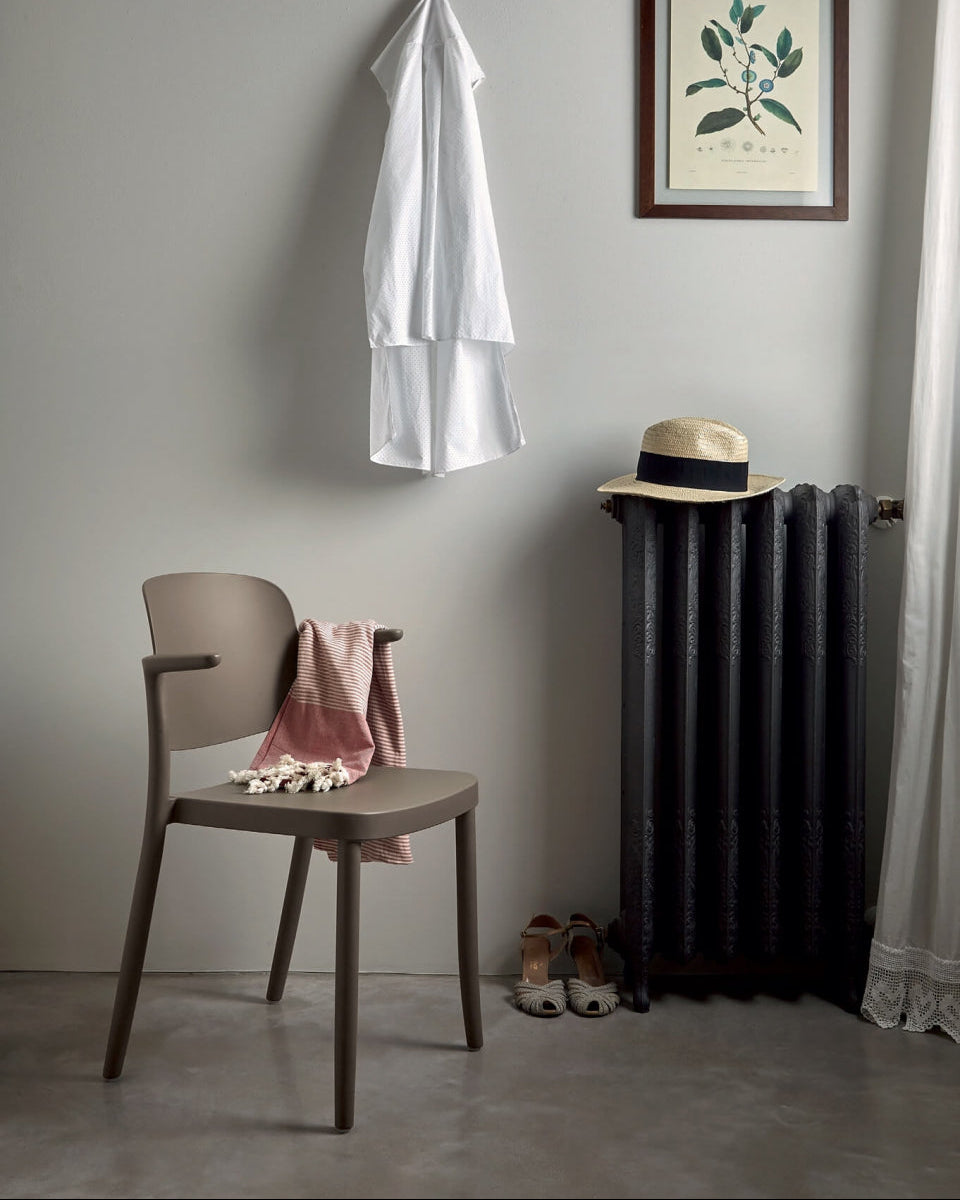 Piazza armchair