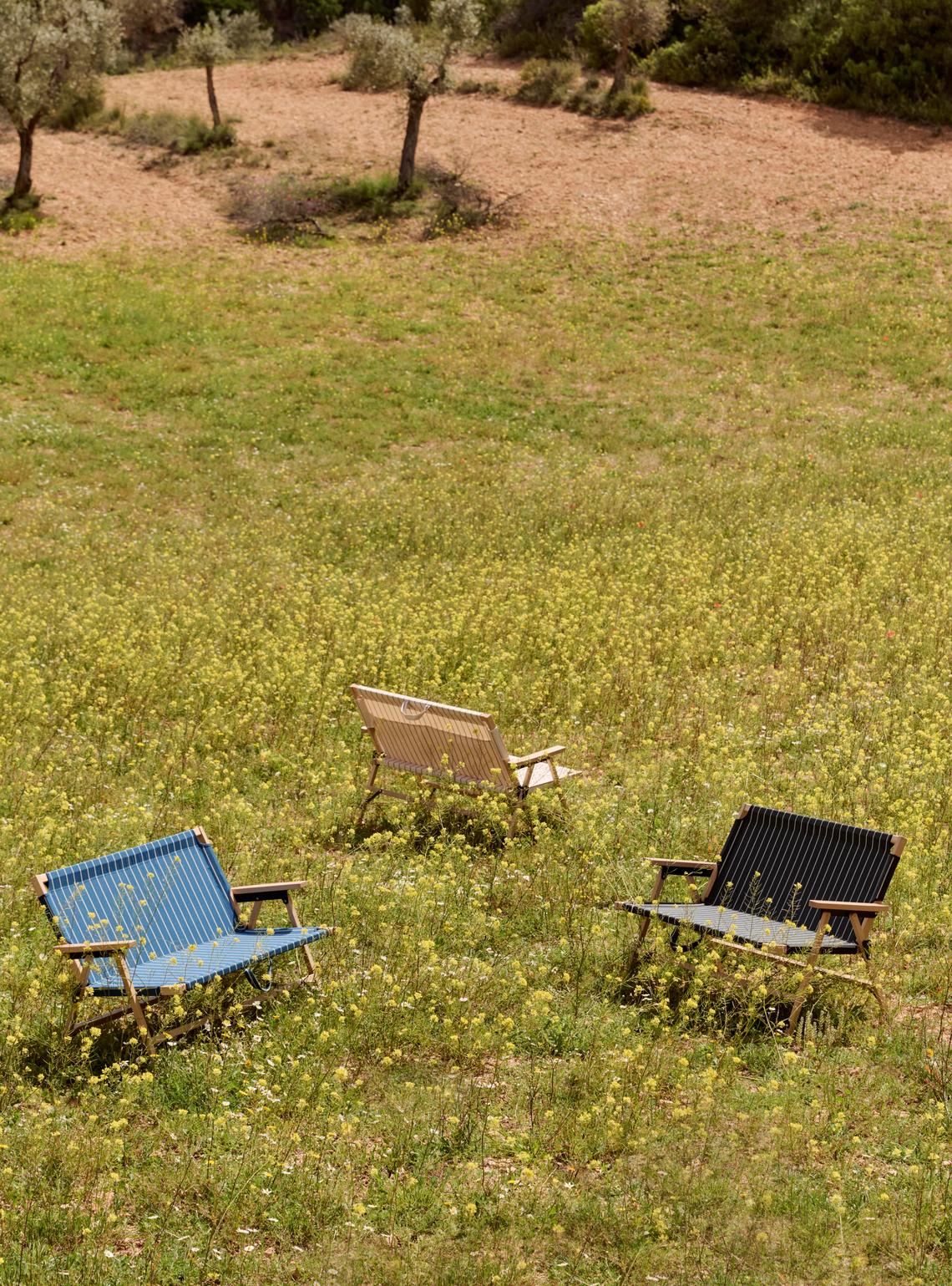 Divano pieghevole Outdoor Market by Jasper Morrison senza cuscino