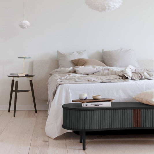 UMAGE Audacious Mobile TV, Black Oak, Shadow - ambientazione