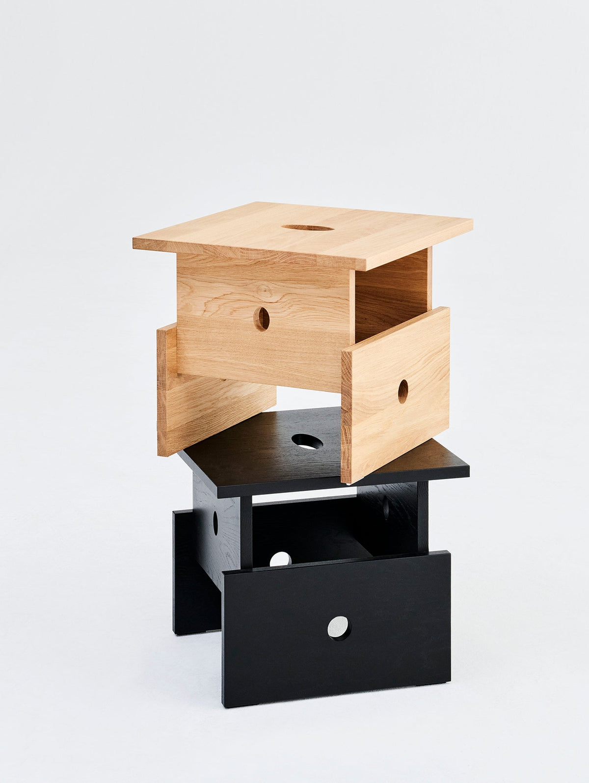 Tavolino Wood Box HAY, rovere oliato e laccato nero - impilati