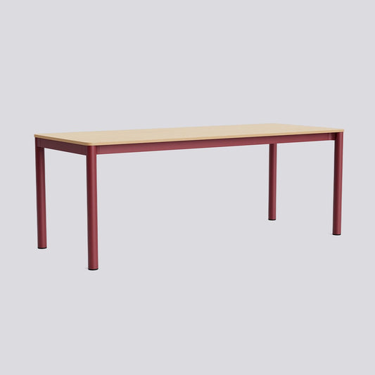 Tavolo Annex Flush 200x80, struttura rossa e piano rovere - HAY